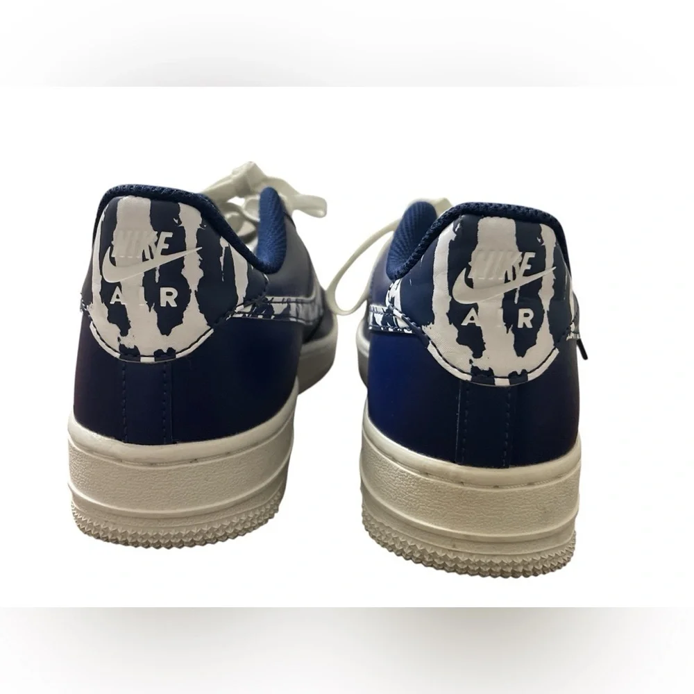 Nike Air Force 1 Low Kybrid Blue Void White 5.5YOUTH